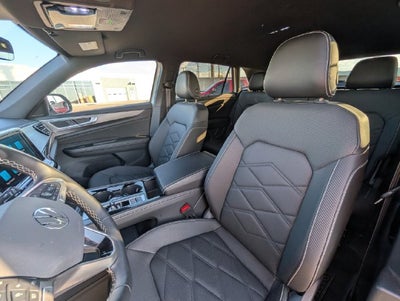 2025 Volkswagen Atlas Cross Sport 2.0T SE w/Technology