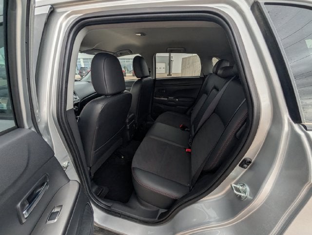 2025 Mitsubishi Outlander Sport 2.0 ES