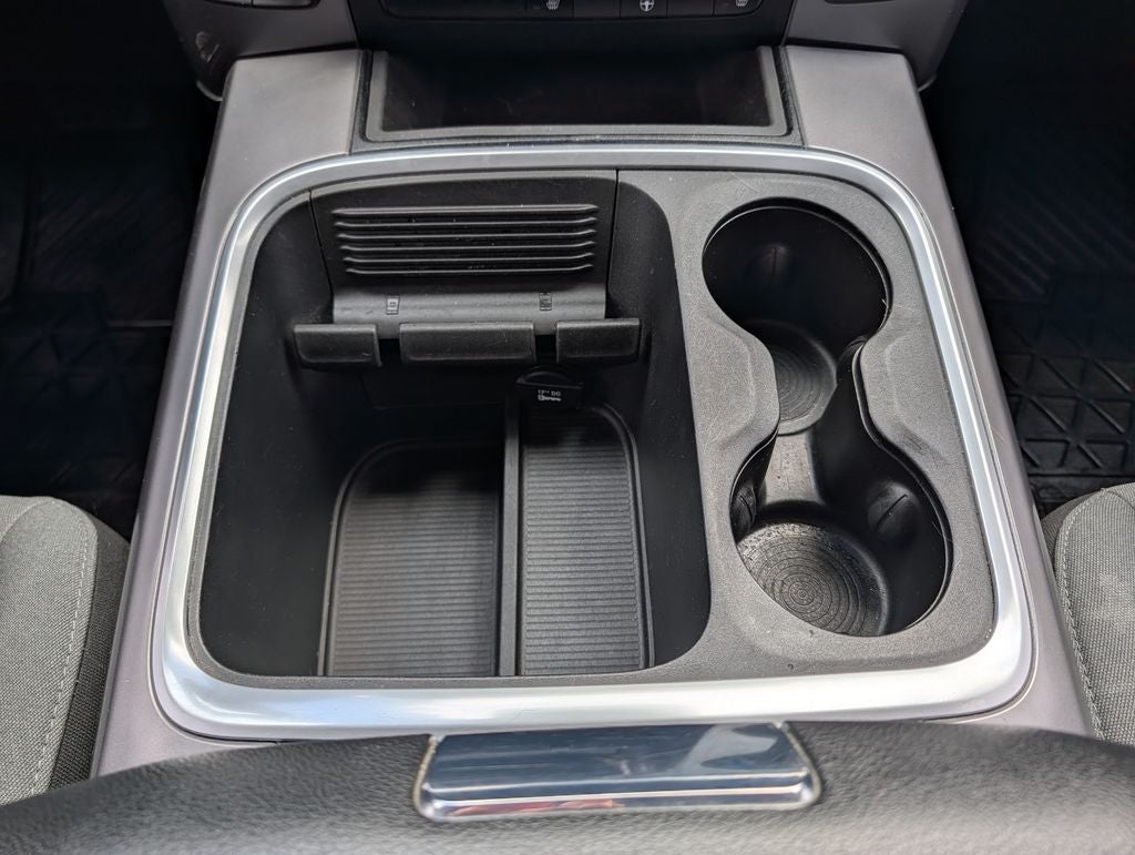 2023 RAM 1500 SLT