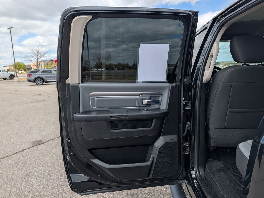 2023 RAM 1500 SLT