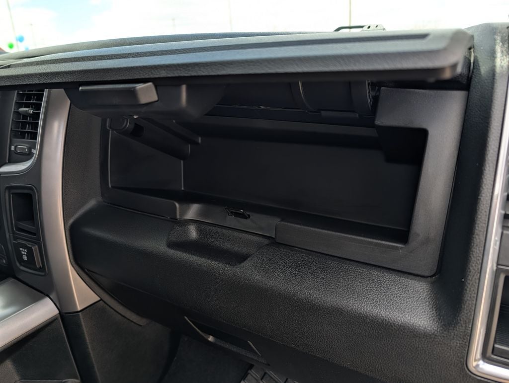 2023 RAM 1500 SLT
