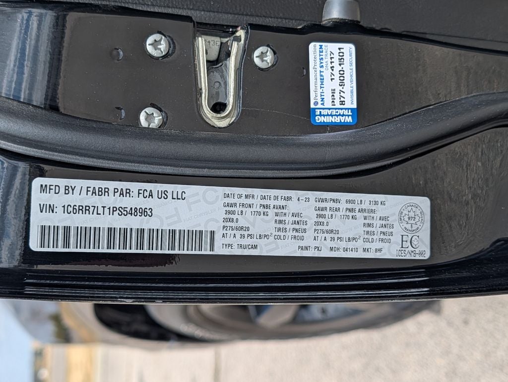 2023 RAM 1500 SLT
