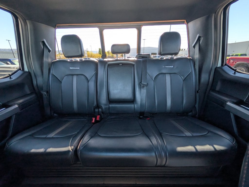 2022 Ford F-350SD Platinum