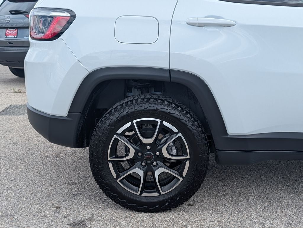 2025 Jeep Compass Trailhawk