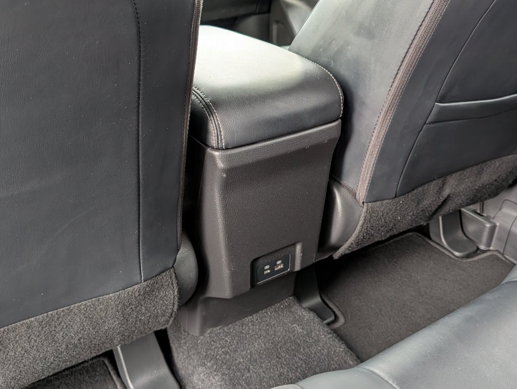 2025 Mitsubishi Eclipse Cross Base