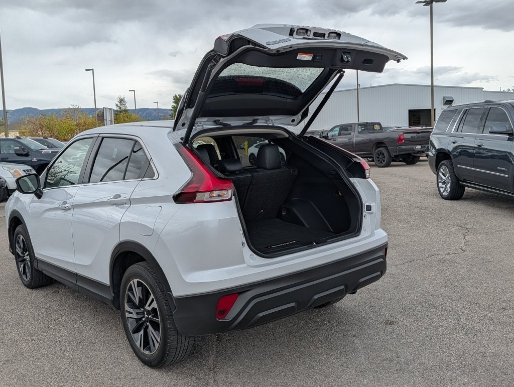 2025 Mitsubishi Eclipse Cross Base