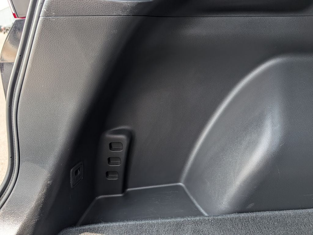 2025 Mitsubishi Eclipse Cross Base
