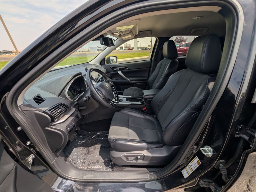 2025 Mitsubishi Eclipse Cross Base