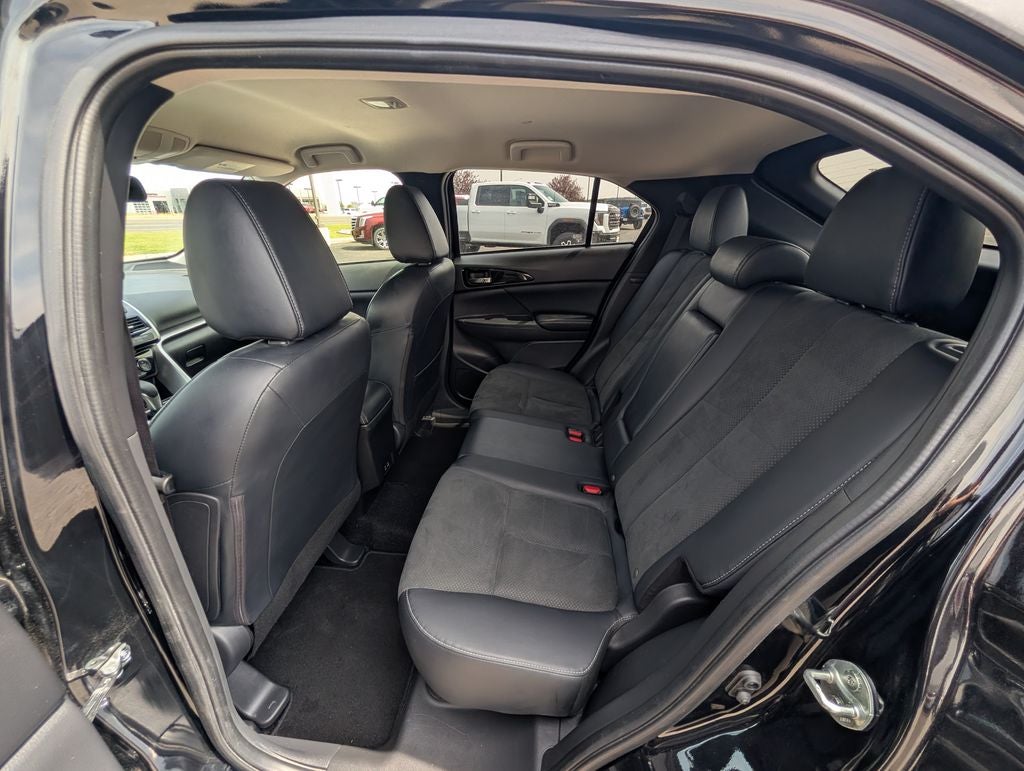 2025 Mitsubishi Eclipse Cross Base