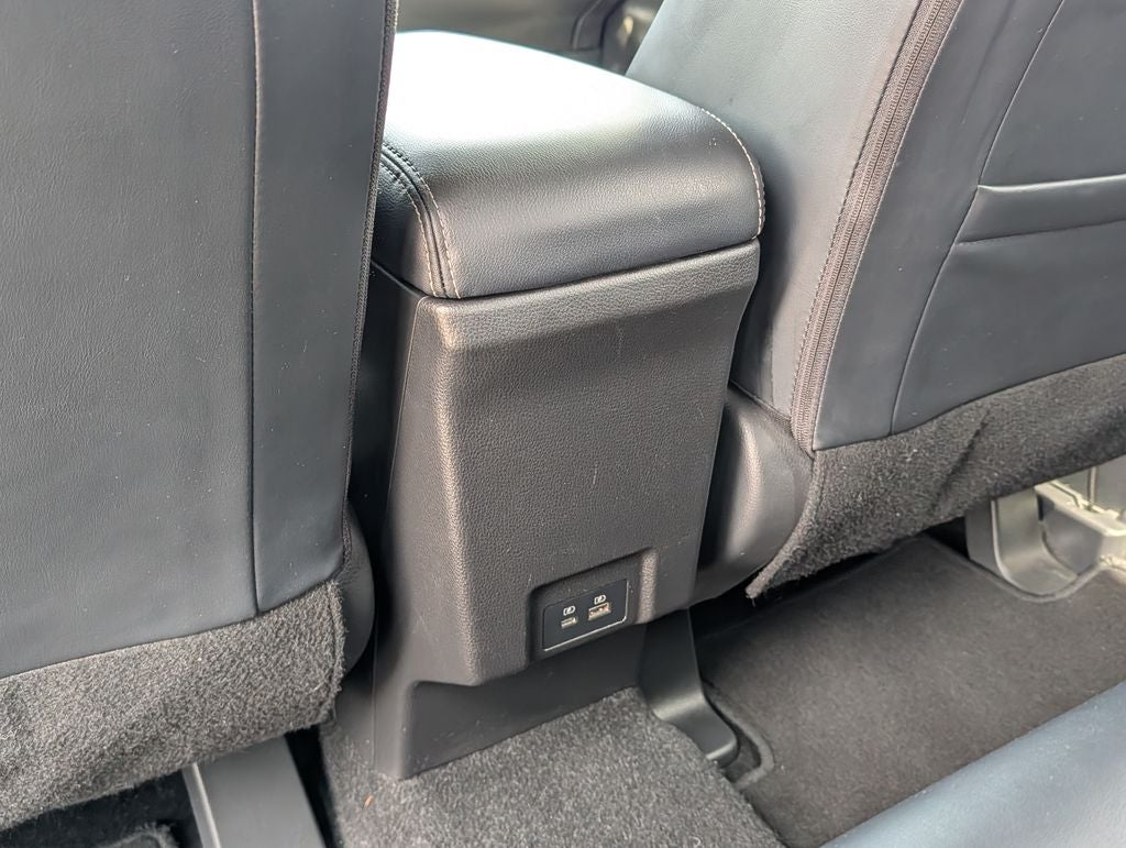2025 Mitsubishi Eclipse Cross Base