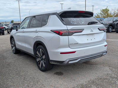 2025 Mitsubishi Outlander SE