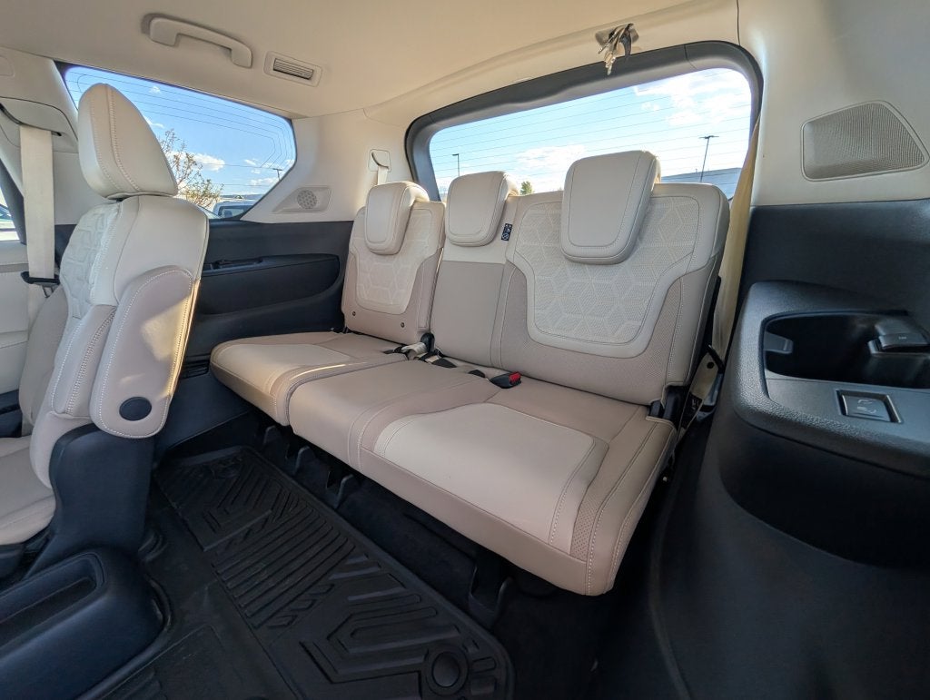 2026 Nissan Armada Platinum 4WD