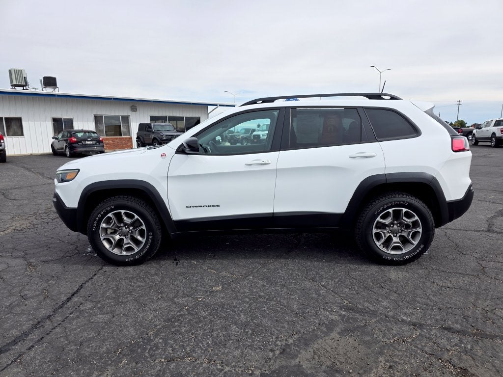 2022 Jeep Cherokee Trailhawk