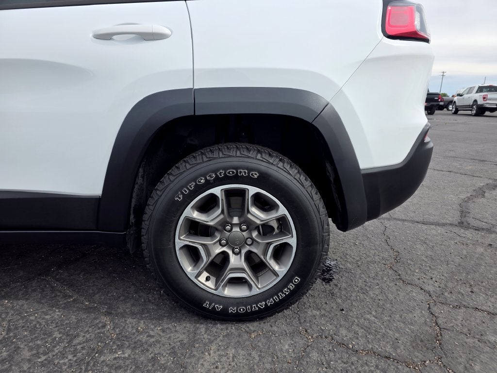 2022 Jeep Cherokee Trailhawk