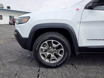 2022 Jeep Cherokee Trailhawk