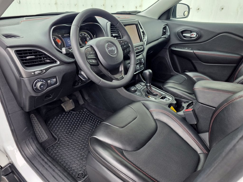 2022 Jeep Cherokee Trailhawk