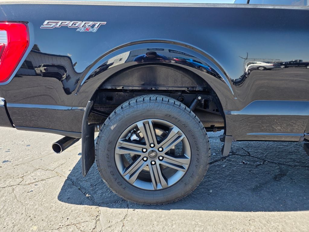 2023 Ford F-150 Lariat Sport package