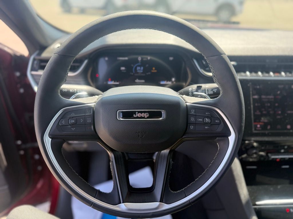 2025 Jeep Grand Cherokee Altitude