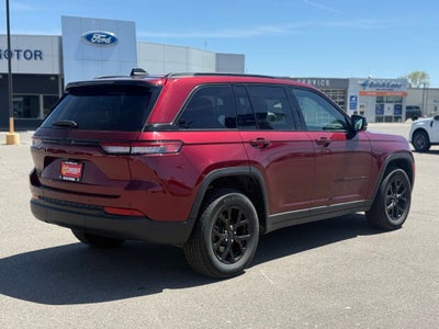 2025 Jeep Grand Cherokee Altitude