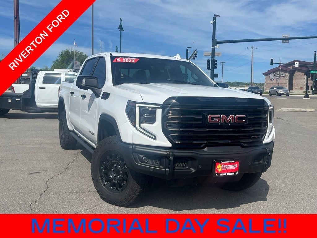 2023 GMC Sierra 1500 AT4X
