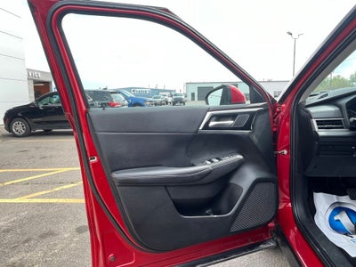 2023 Mitsubishi Outlander SE