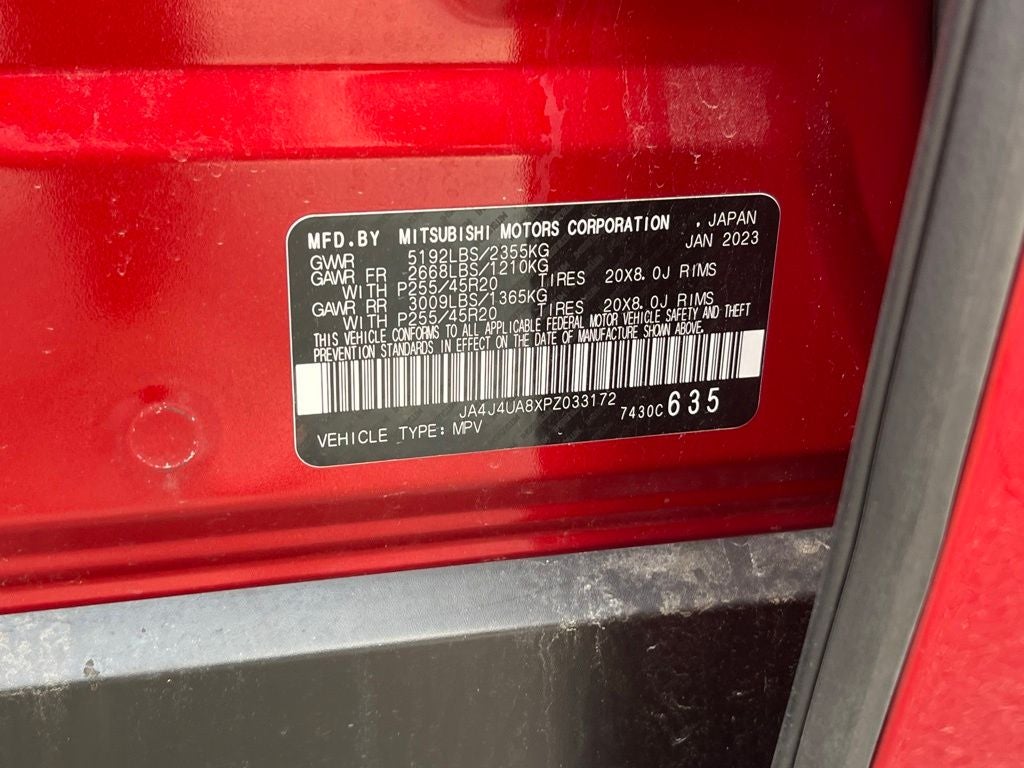 2023 Mitsubishi Outlander SE