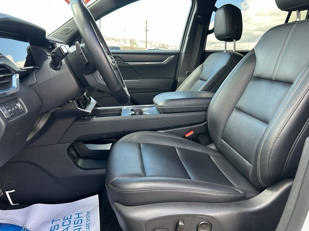 2024 GMC Acadia Elevation