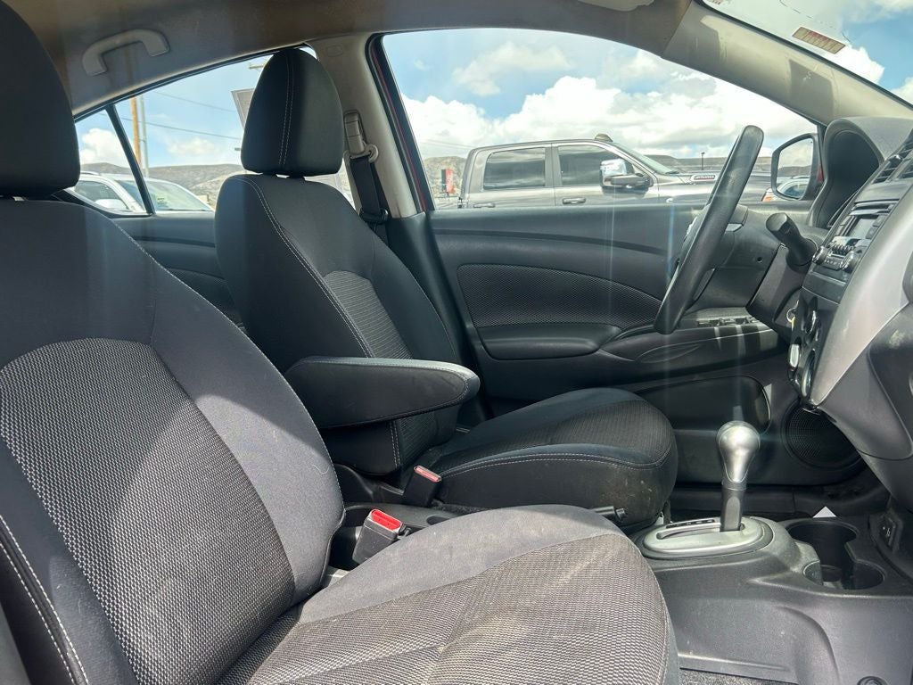 2017 Nissan Versa 1.6 SV