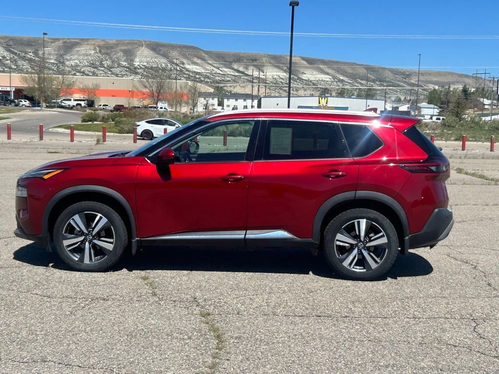 2021 Nissan Rogue SL