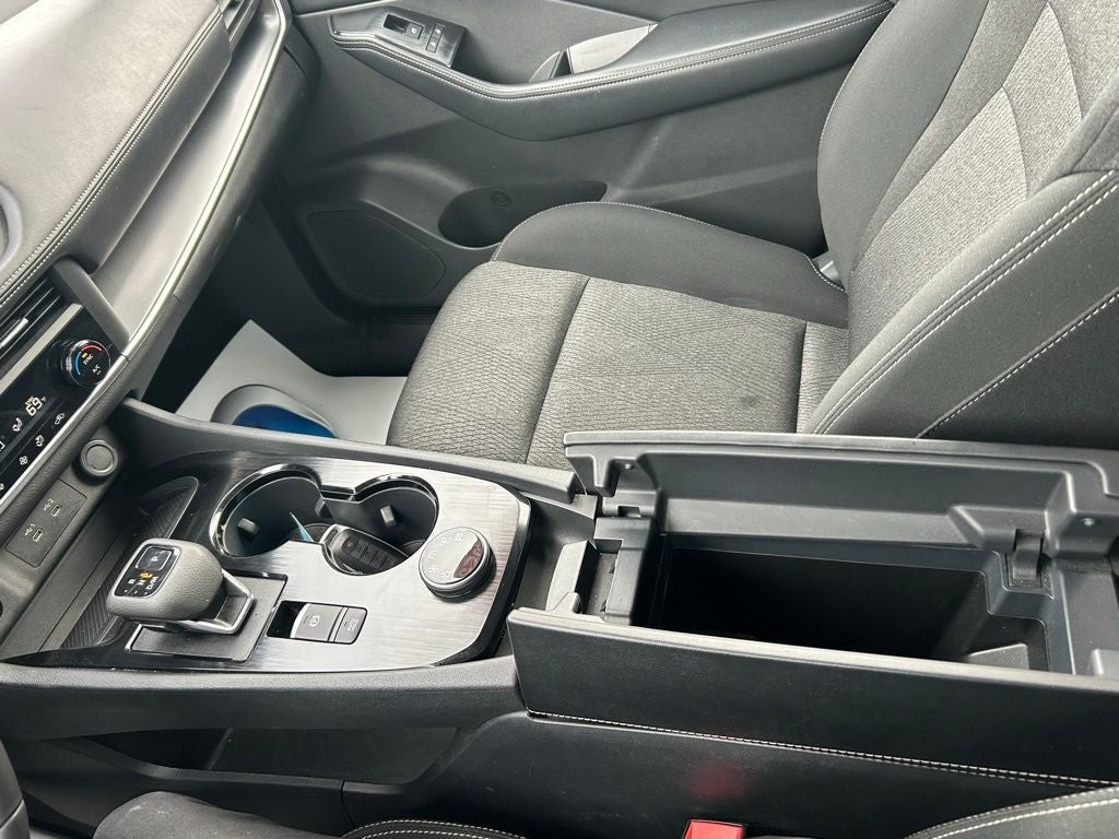 2025 Nissan Rogue SV AWD