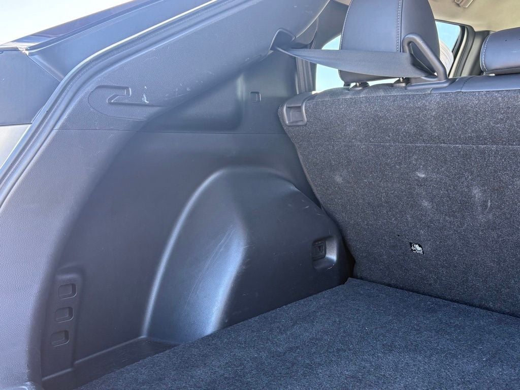 2024 Mitsubishi Eclipse Cross Base
