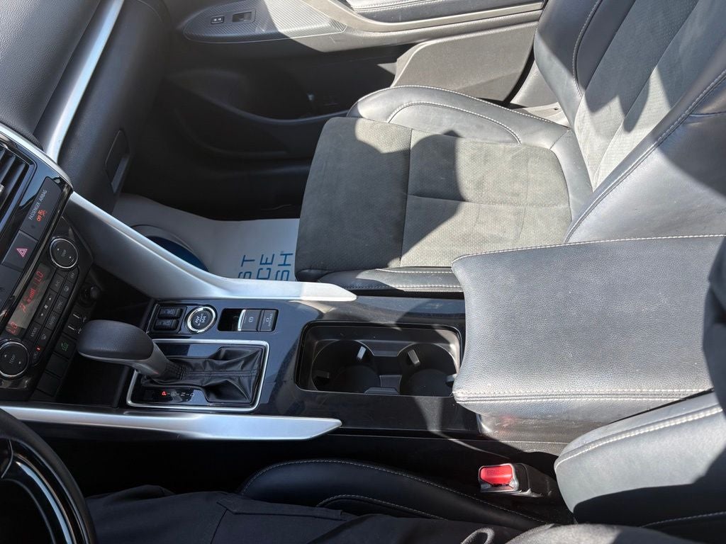 2024 Mitsubishi Eclipse Cross Base