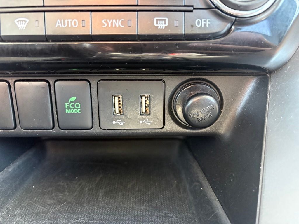 2024 Mitsubishi Eclipse Cross Base