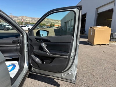 2024 Mitsubishi Eclipse Cross Base