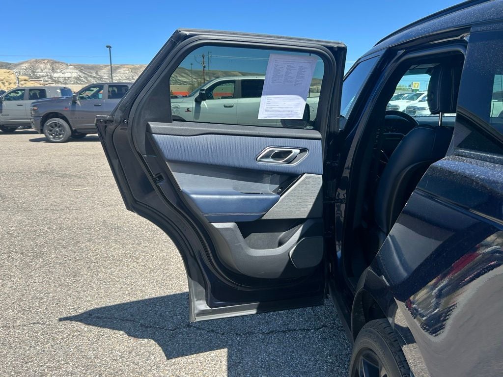 2021 Land Rover Range Rover Velar P250 R-Dynamic S