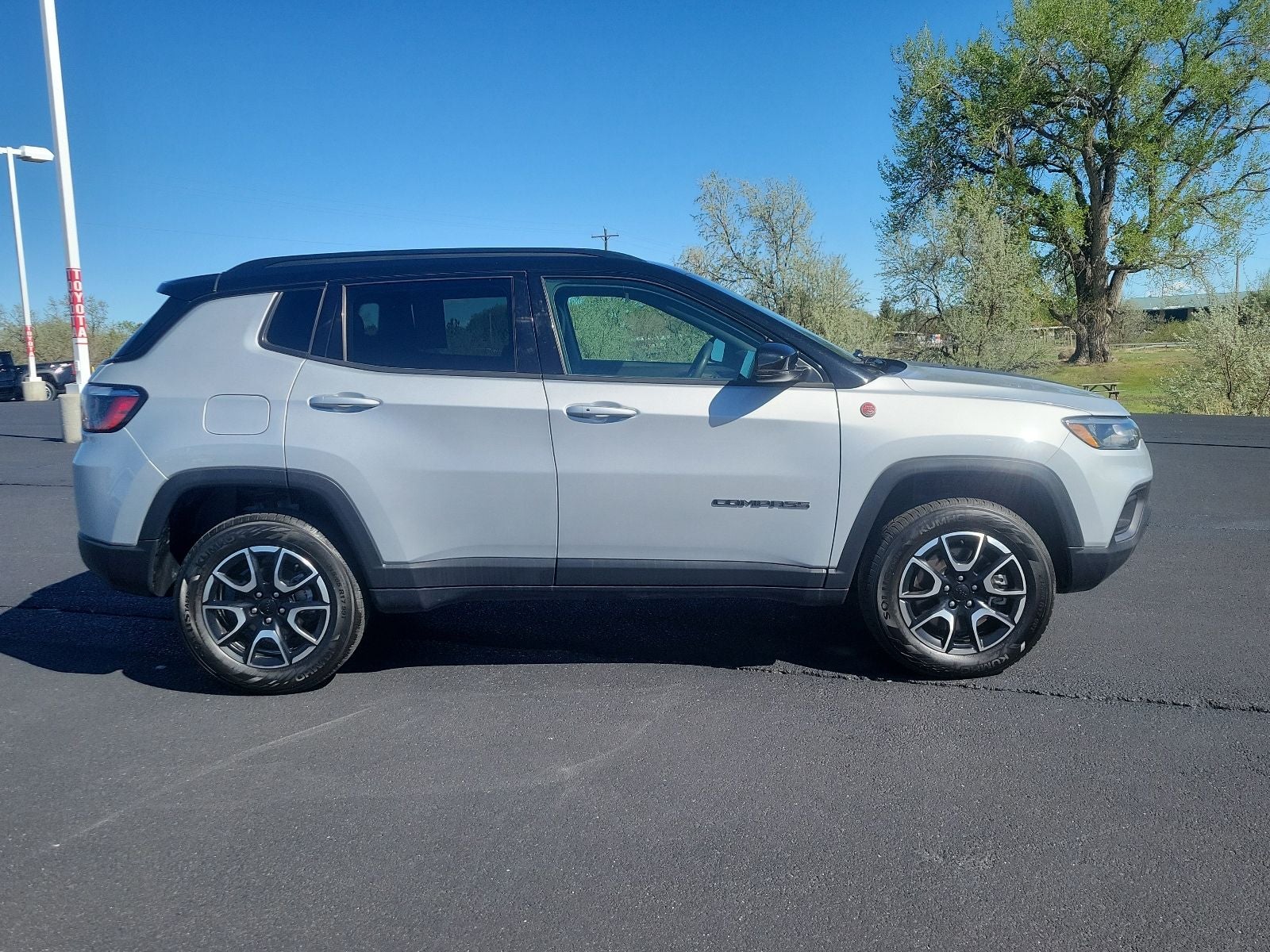 2024 Jeep Compass Trailhawk