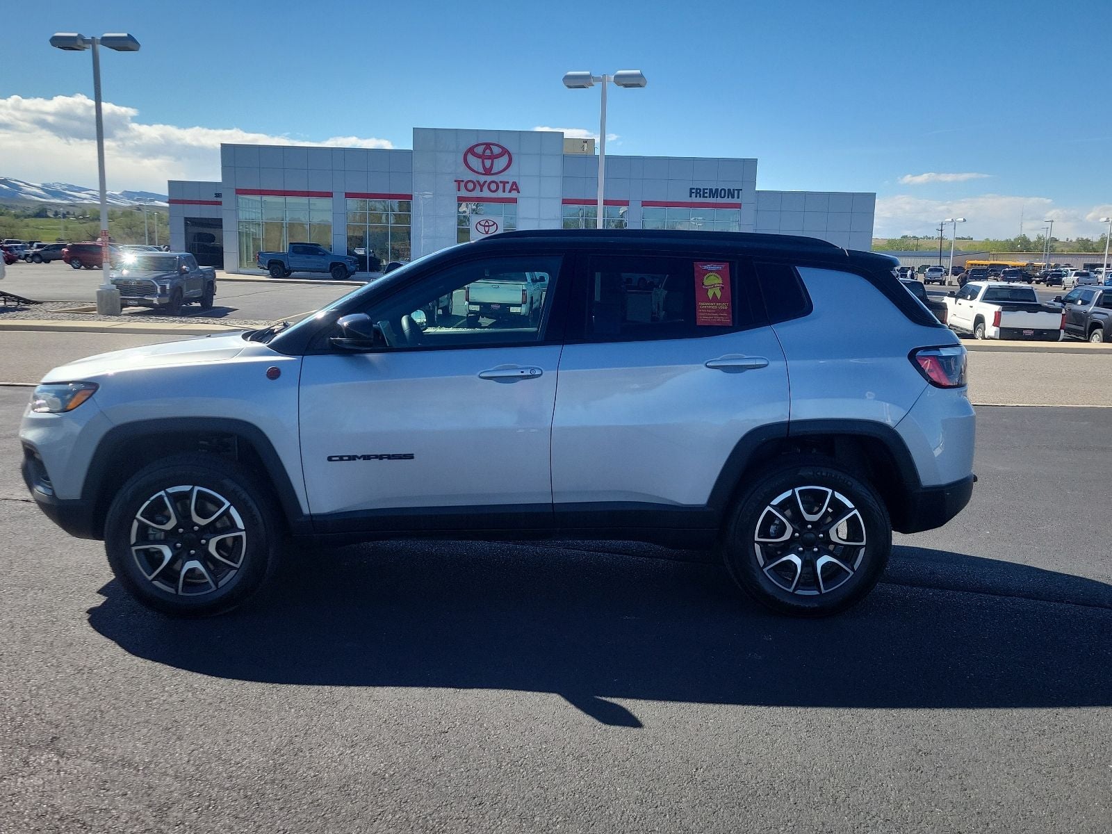 2024 Jeep Compass Trailhawk
