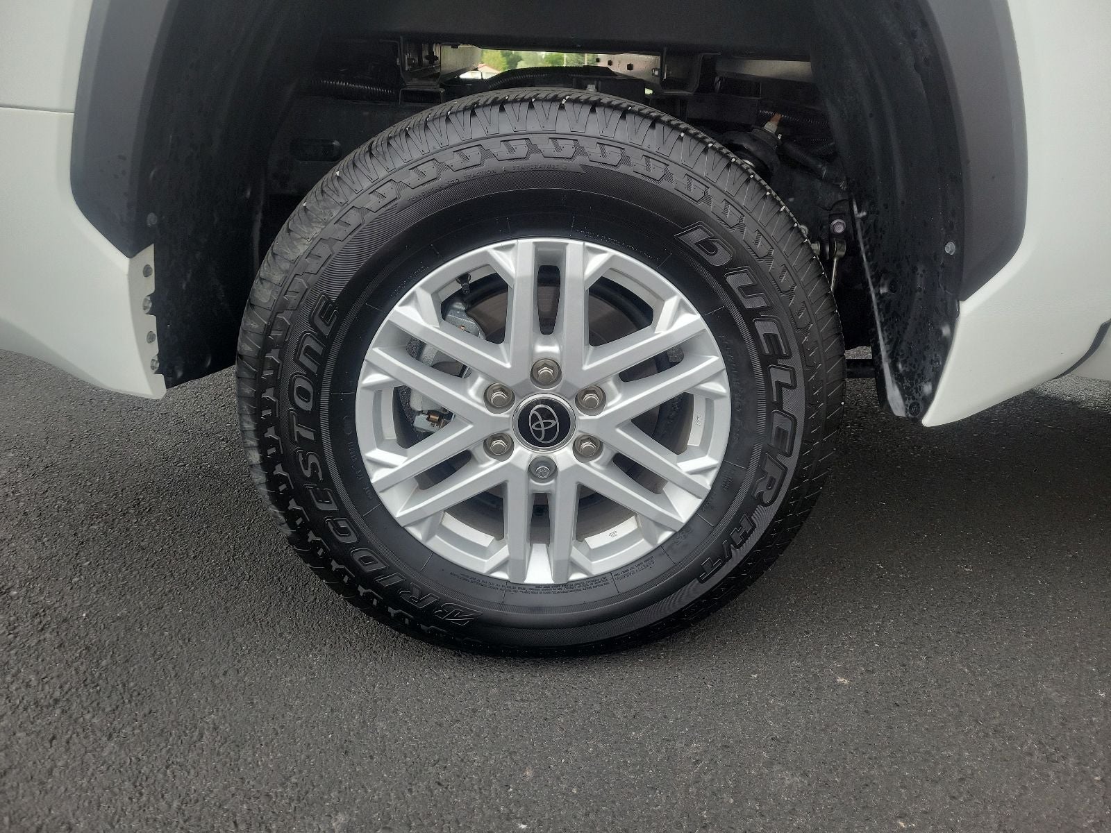 2024 Toyota Tundra SR5
