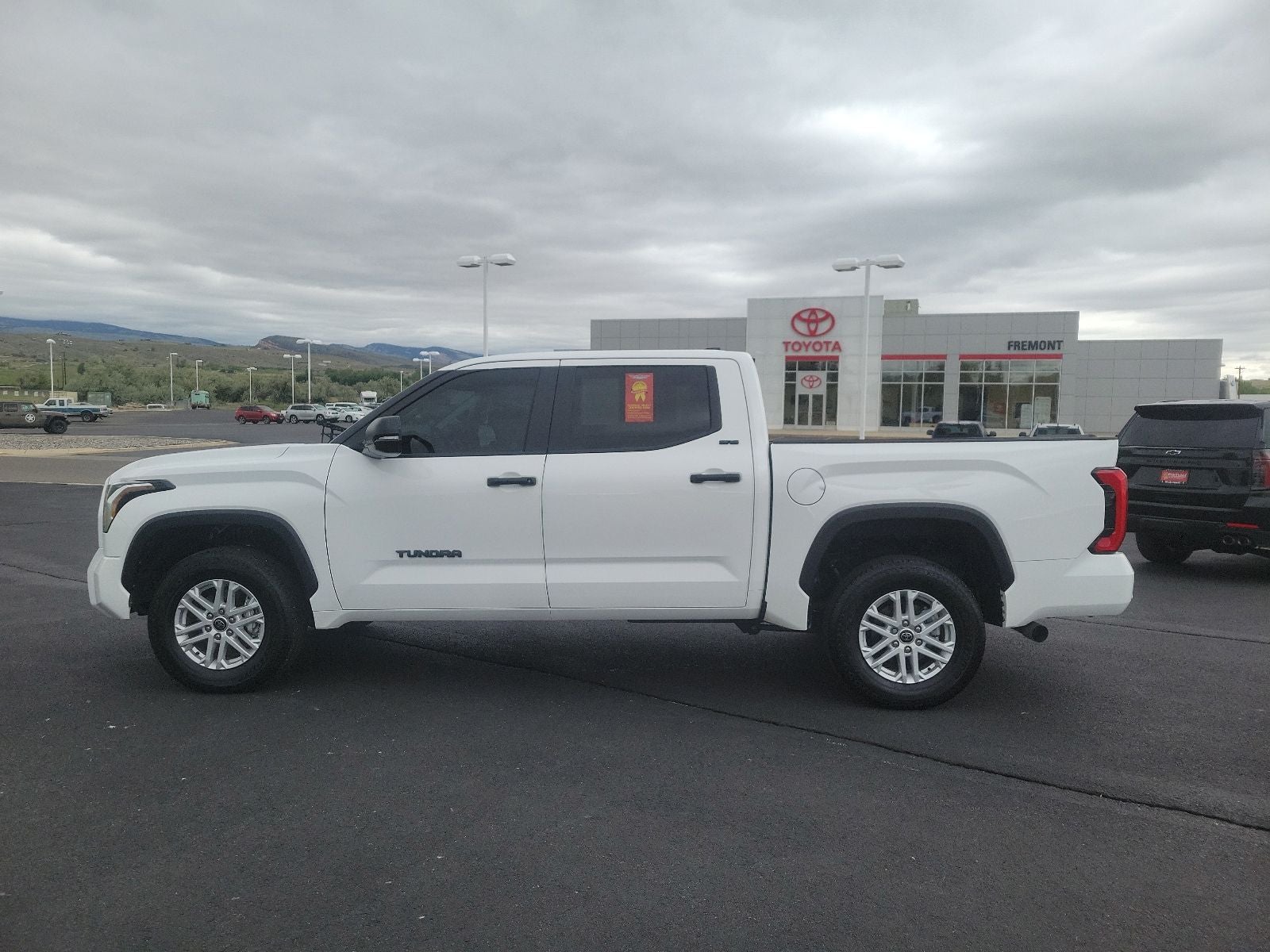 2024 Toyota Tundra SR5