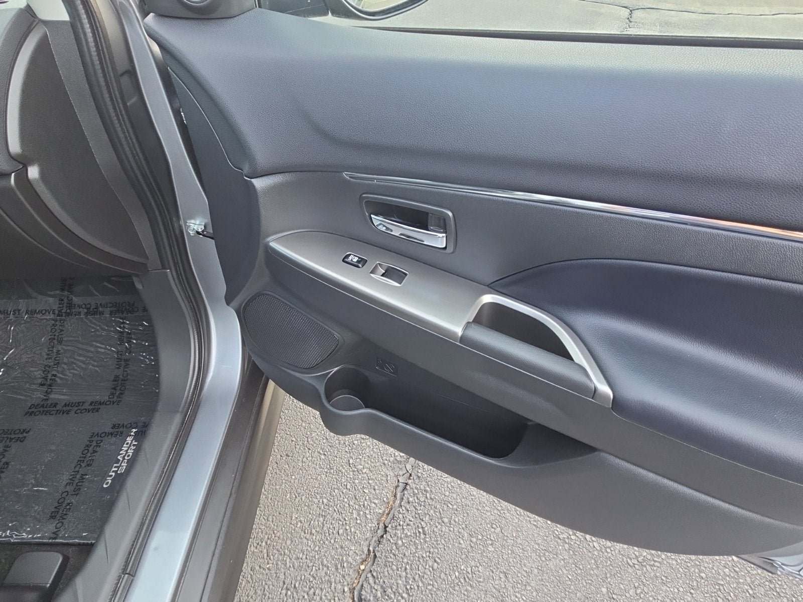 2025 Mitsubishi Outlander Sport Base