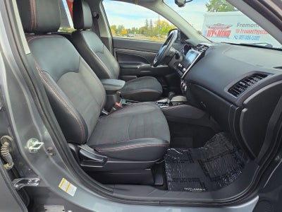 2025 Mitsubishi Outlander Sport Base