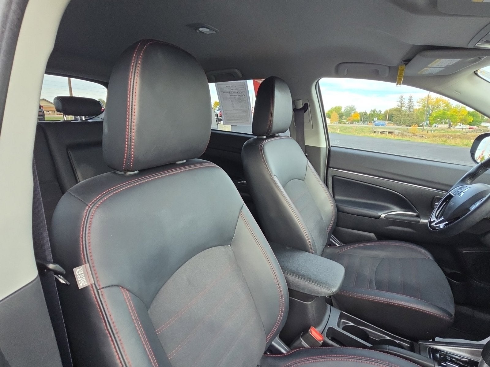 2025 Mitsubishi Outlander Sport Base
