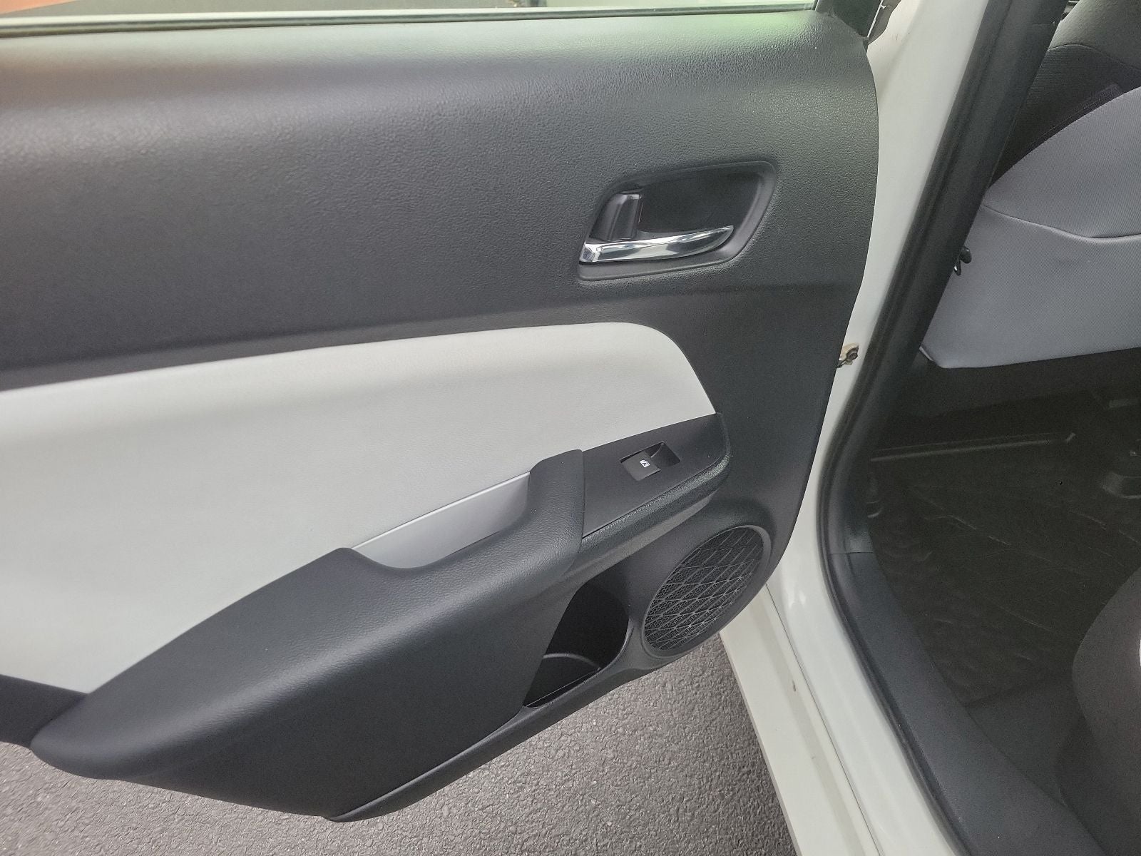 2017 Toyota Prius Two