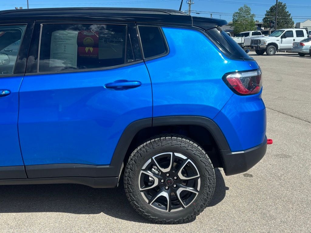 2025 Jeep Compass Trailhawk