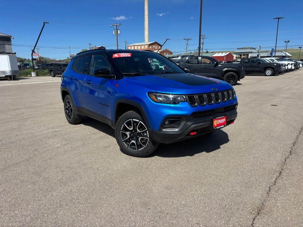 2025 Jeep Compass Trailhawk