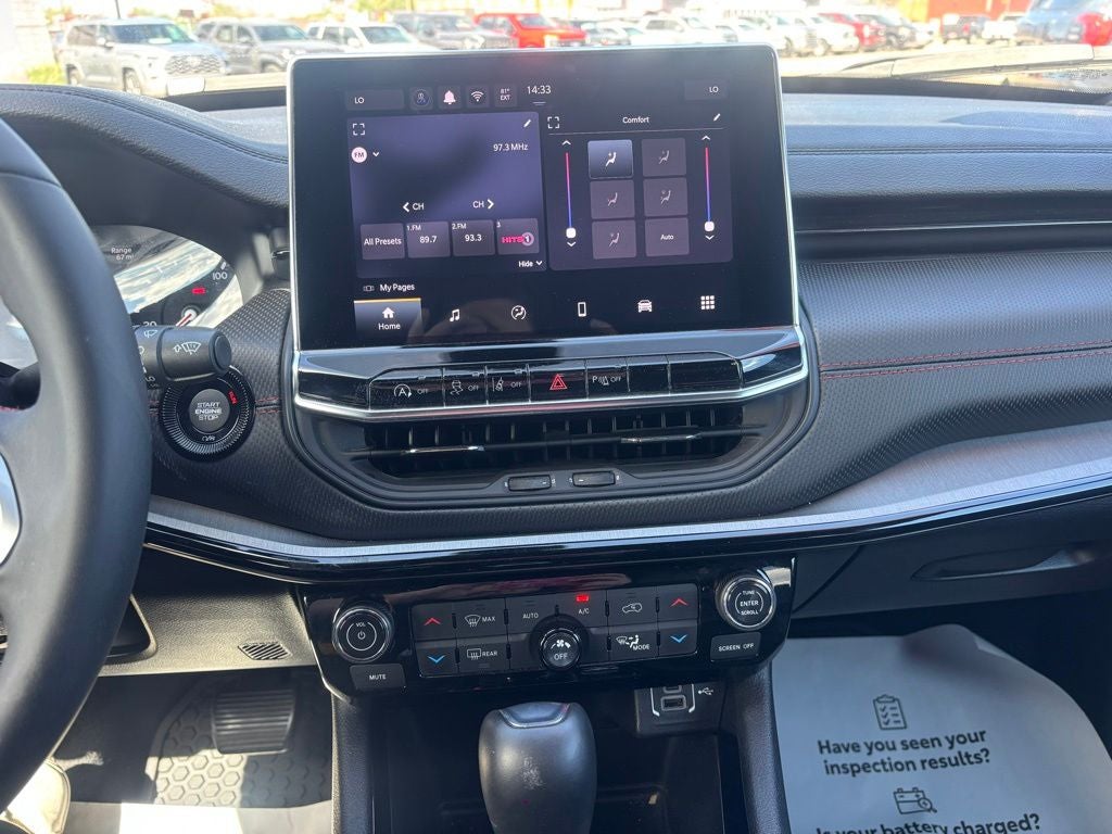2025 Jeep Compass Trailhawk