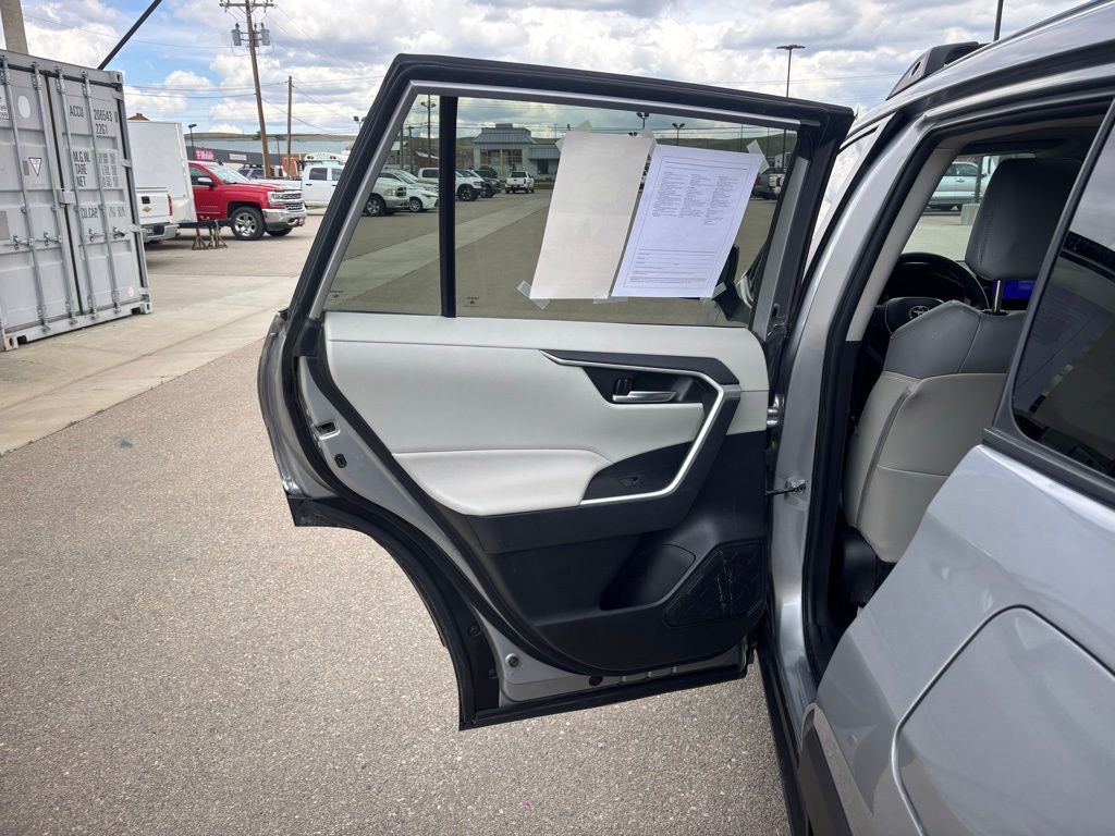 2023 Toyota RAV4 Hybrid XLE Premium
