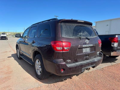 2016 Toyota Sequoia SR5 5.7L