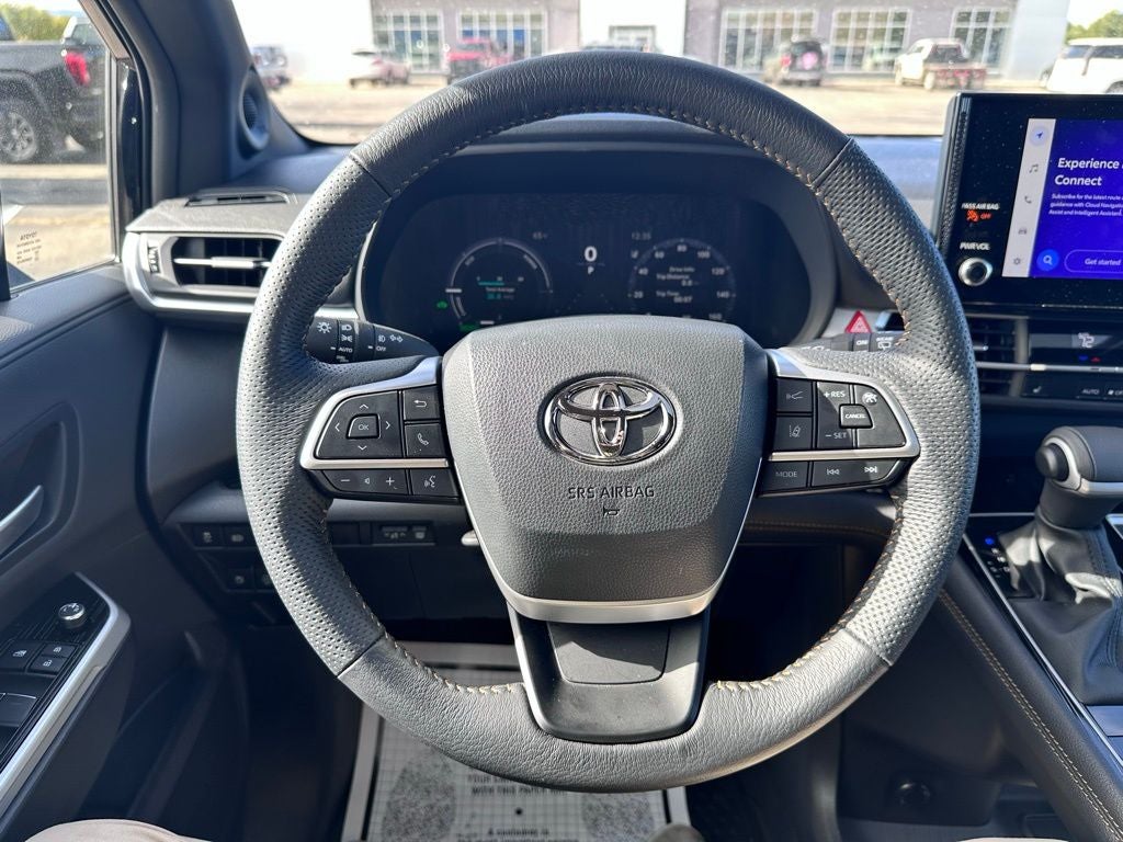 2025 Toyota Sienna XLE 7 Passenger