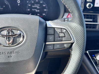 2025 Toyota Sienna XLE 7 Passenger